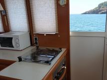 AYC YACHT BROKER - SWIFT TRAWLER 42